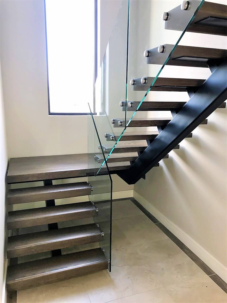 Dead matt black steel spine stairs, Steel spine stairs, modern stairs ...