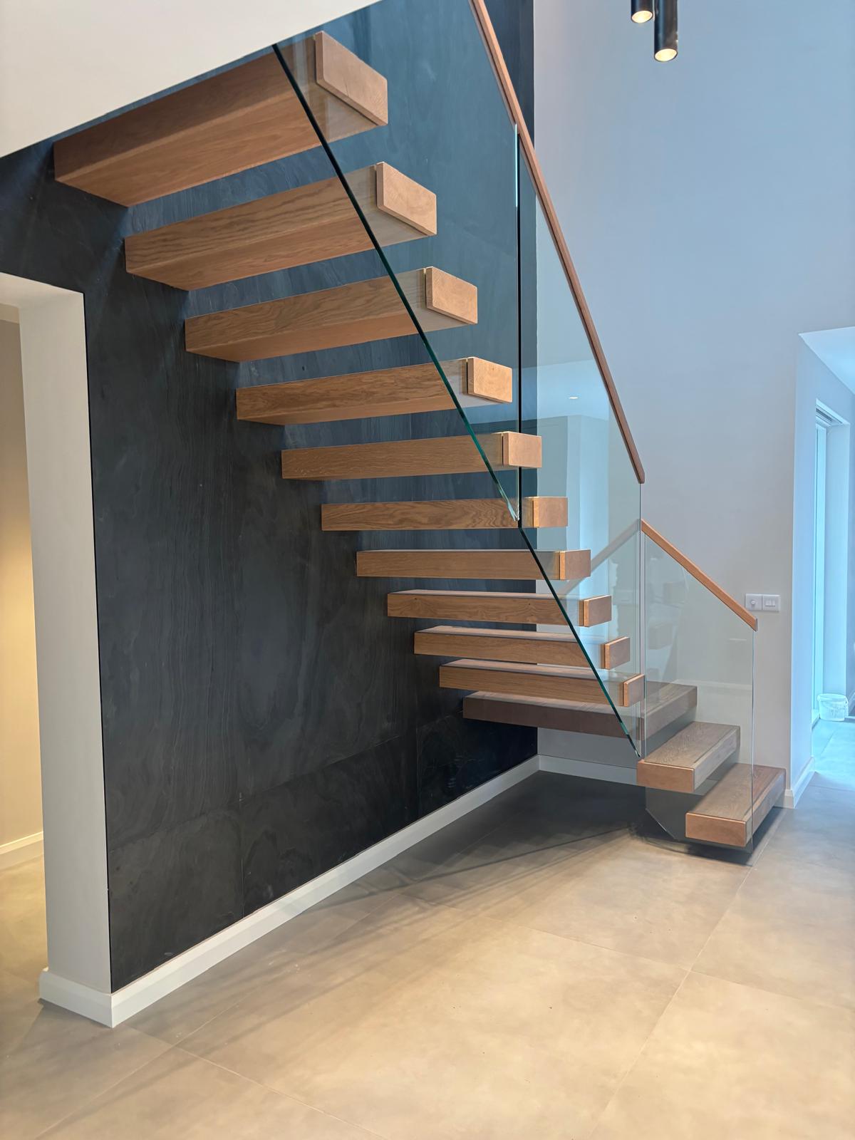 Cantilevered European Oak Stairs | Floating Staircase Design